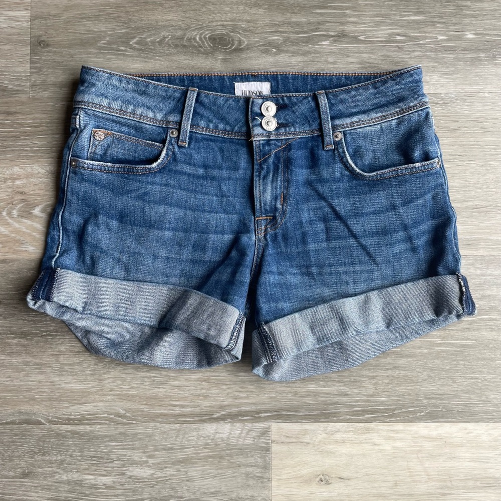 Hudson Croxley Mid-Thigh Cuffed Denim Shorts size 26 Blue